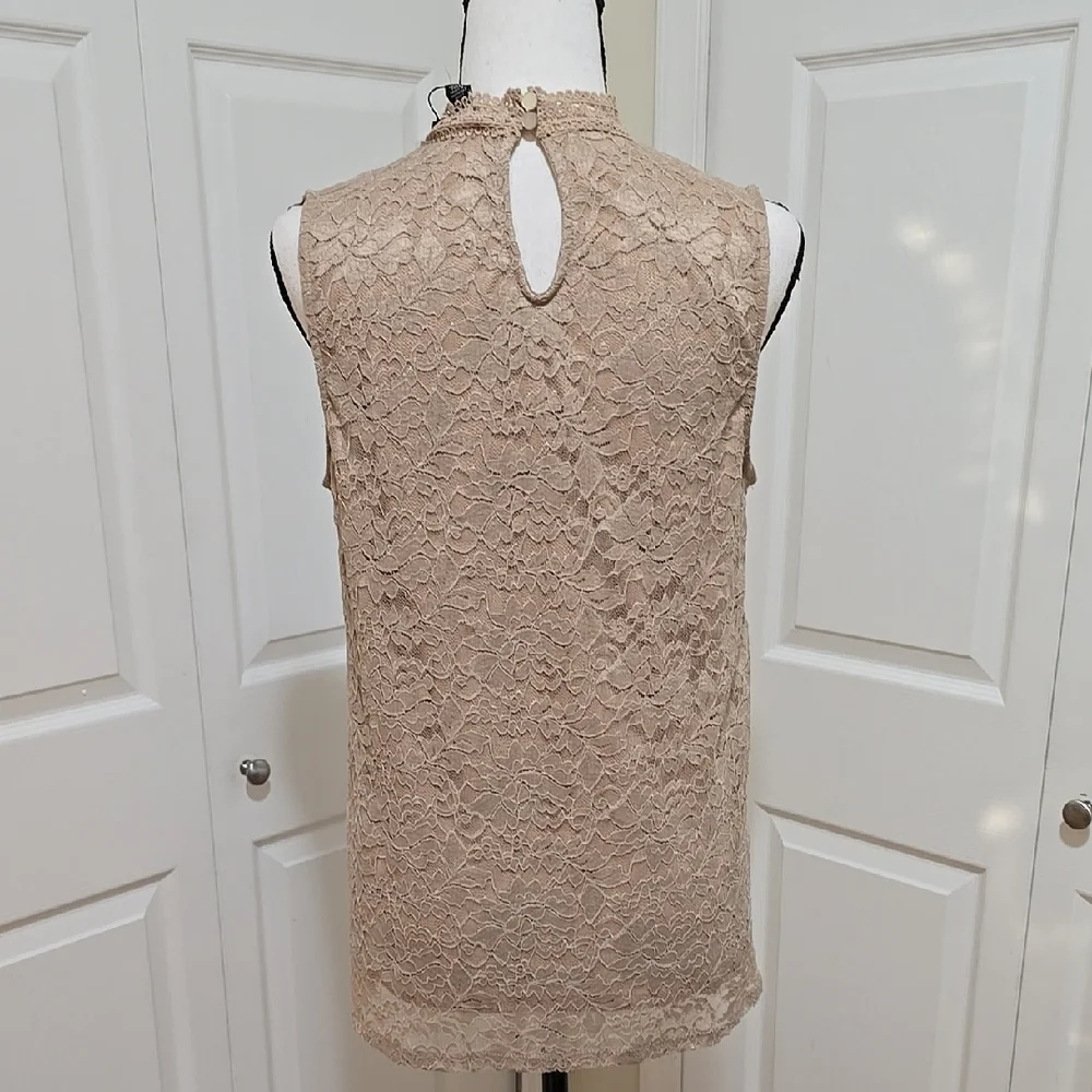 NWT Cable & Gauge Sleeveless Lace Blouse with Mandarin Collar Large - Picture 5 of 8